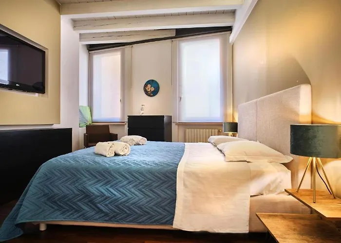 Апартаменты Carducci Chic Apartment-