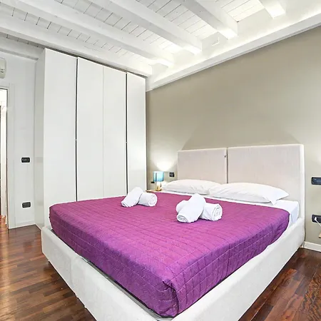 Carducci Chic Apartment- Appartamento